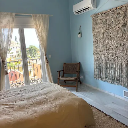 Luxury With Panorama View And Heated Pool Μάλαγα
