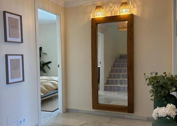 Luxury With Panorama View And Heated Pool Málaga