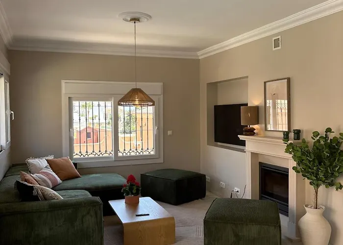 Luxury With Panorama View And Heated Pool