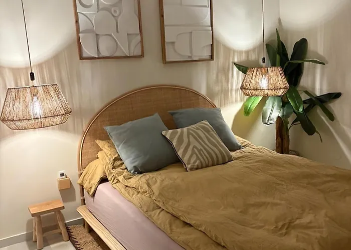 Luxury With Panorama View And Heated Pool Málaga